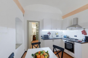 145 - Casa del Capitano Centro Imperia,300metri dal mare Imperia